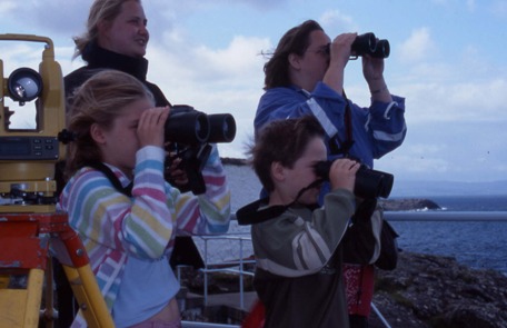 The whole family can get involved in spotting cetaceans 